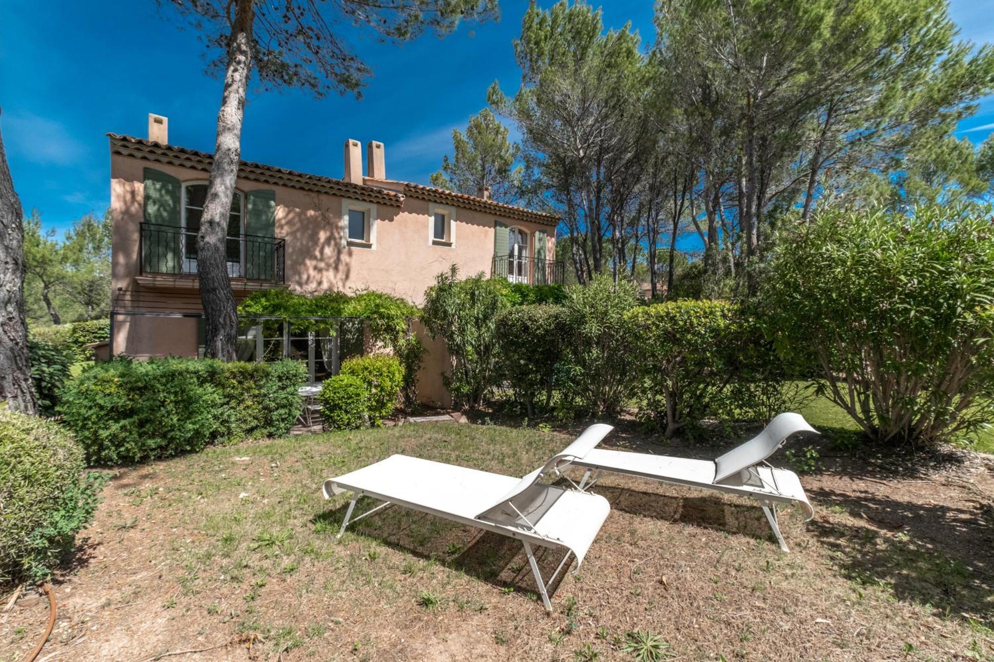 Les Appartements Et Maisons Du Domaine De Saint Endreol Golf & Spa Resort 라모테 외부 사진