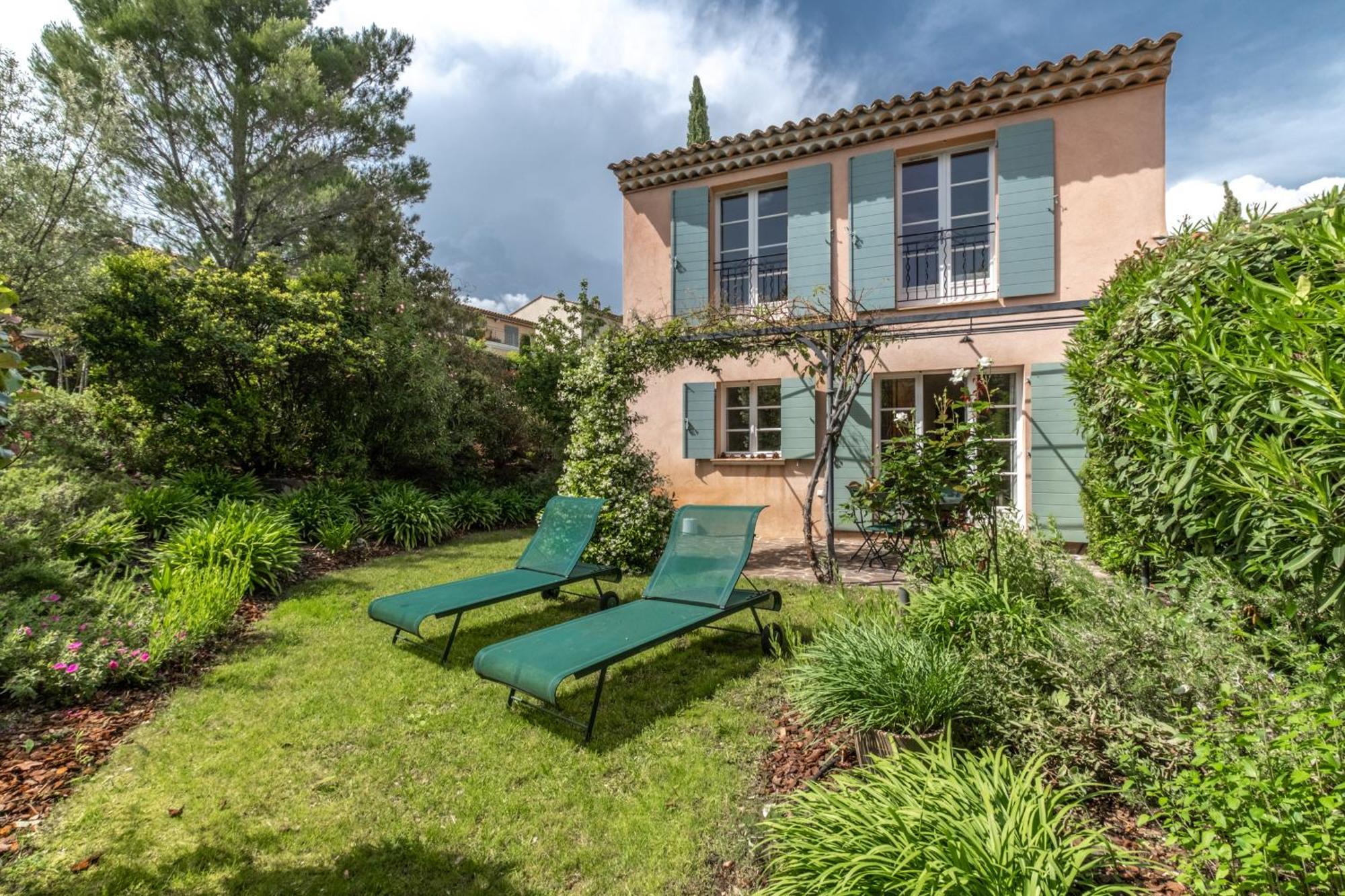 Les Appartements Et Maisons Du Domaine De Saint Endreol Golf & Spa Resort 라모테 외부 사진