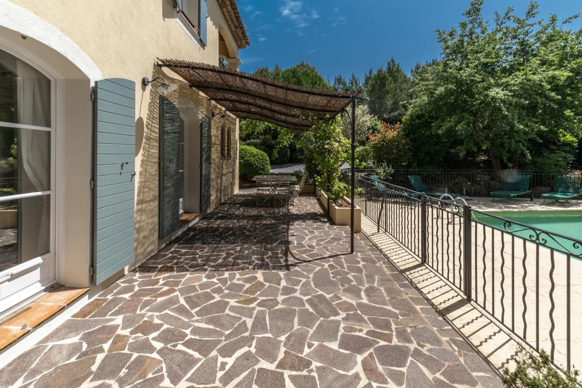 Les Appartements Et Maisons Du Domaine De Saint Endreol Golf & Spa Resort 라모테 외부 사진