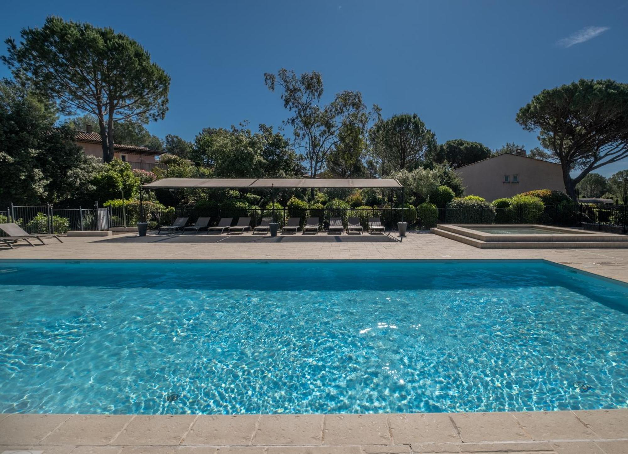 Les Appartements Et Maisons Du Domaine De Saint Endreol Golf & Spa Resort 라모테 외부 사진