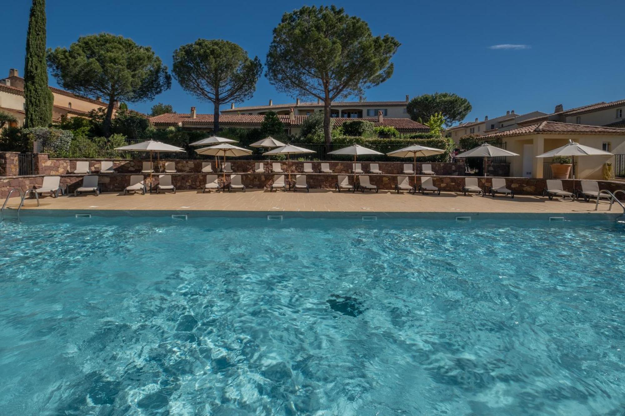 Les Appartements Et Maisons Du Domaine De Saint Endreol Golf & Spa Resort 라모테 외부 사진